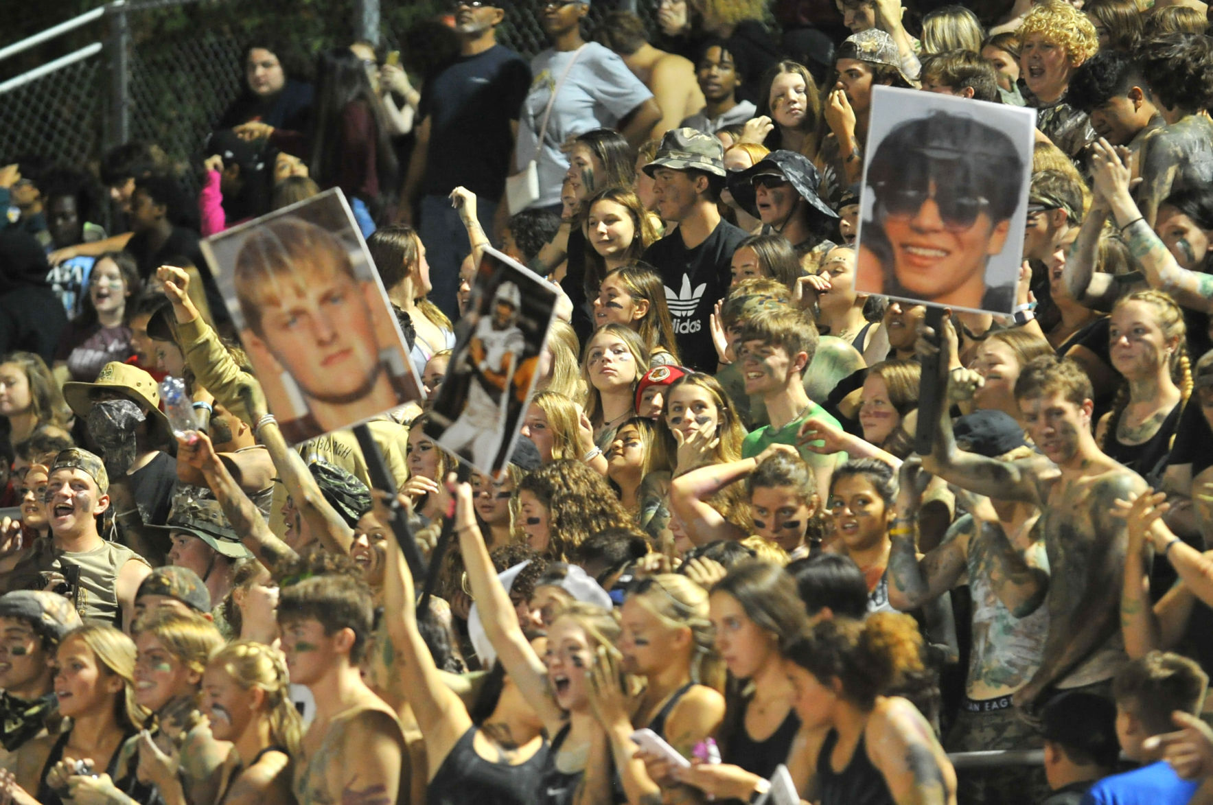 091721-qc-spt-rocky-moline fball-1051